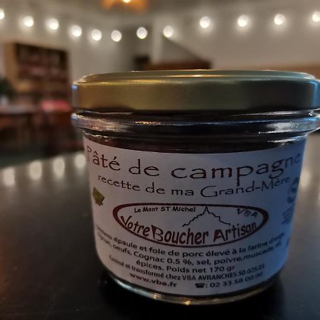 L'Etape Du Mont, Family Hostel 뽕또흑송 외부 사진