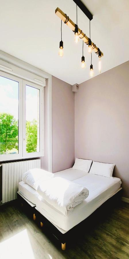 L'Etape Du Mont, Family Hostel 뽕또흑송 외부 사진